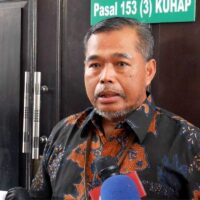 Sebelum Jadi Tersangka Hakim Djuyamto Titip Tas Berisi Rp 550 Juta ke Satpam PN Jaksel