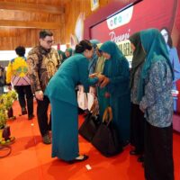 Mbak Cicha Apresiasi Kader PKK Kabupaten Kediri yang Telah lama Mengabdi