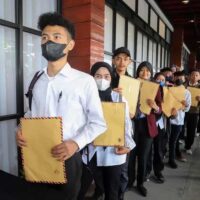 Anggota DPR: 1 Juta Lebih Sarjana Menganggur adalah Bentuk Kegagalan Sistemik