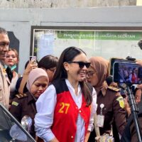 Kasus Pemerasan Reza Gladys, Hakim tolak eksepsi Nikita Mirzani