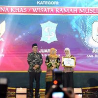 Kota Kediri Borong Dua Penghargaan di Ajang Syariah Award Provinsi Jawa Timur 2025