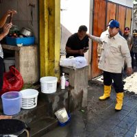 Prabowo Tinjau Titik Korban Banjir Bali, Pastikan Penanganan Bencana Berjalan Baik