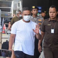 Ada ‘Jatah Preman’ Duit Miliaran di OTT Gubernur Riau