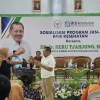 Anggota Komisi IX DPR RI Heru Tjahjono Sosialisasi BPJS Kesehatan di Bulupasar