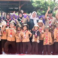 Mbak Vinanda Kukuhkan Bunda PAUD pada Jambore PAUD Prasiaga Kota Kediri