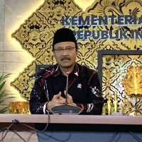 Mensos Ingatkan Artis-Influencer Buka Donasi untuk Bencana Sebaiknya Izin Dulu