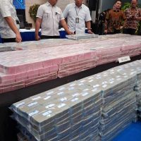 Bareskrim Polri bongkar21 Situs Judol, Bertumpuk-tumpuk Uang Disita