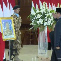 Presiden Prabowo Beri Penghormatan Terakhir kepada 3 Prajurit TNI yang Gugur di Lebanon