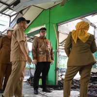 Bupati Kediri Pastikan Rehab Puskesmas Tiron Pasca Kebakaran