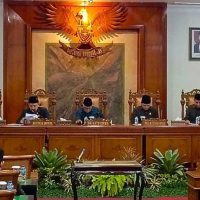 DPRD Tulungagung Gelar Paripurna, Usulkan Pergantian Wakil Ketua dan Bahas Pertanggungjawaban APBD 2025