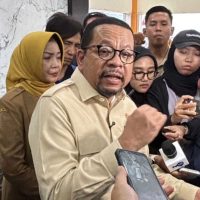 Kepala Bakom Sebut 414 SPPG Sempat Dapat Anggaran Tanpa Beroperasi