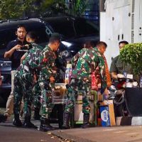 Tangani 12 Kasus Megakorupsi, Rumah Jampidsus Febrie Dijaga Prajurit TNI