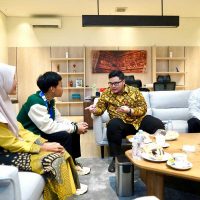 Raih Medali Emas LKS Nasional 2026, Hamzah Risqi Dapat Beasiswa dari Bupati Kediri
