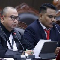 Sidang MK, Pemohon: Ketimbang Buat URI, Lebih Baik Tingkatkan Kesejahteraan Dosen