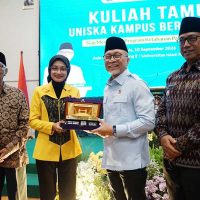 Kuliah Tamu Bersama Menko Pangan di Uniska, Wali Kota Kediri Ajak Kampus Hadirkan Solusi bagi Masyarakat