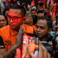Geledah Rumah Dinas Bupati Klaten Hamenang, KPK Sita Perhiasan hingga Uang