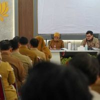 Kawal Proyek Strategis, Bupati Kediri Beri Arahan Langsung kepada Kepala Dinas dan Camat