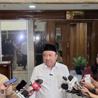 Polemik Gibran, Komisi X DPR Sebut RI Belum Miliki Regulasi Penyetaraan Ijazah LN